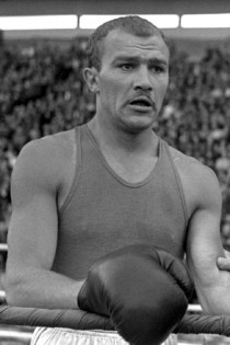 DANAS POZNIAKAS. AUKSINIO RINGO ISTORIJA